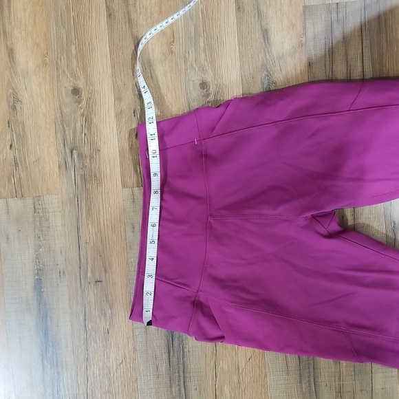 CALIA by CARRIE UNDERWOOD Pink Purple Cropped Leggings with pockets - Picture 11 of 14